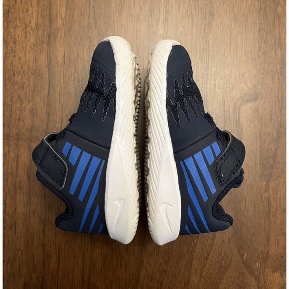 Nike Star Runner Sneakers Infant Size 4 - Picture 6 of 7